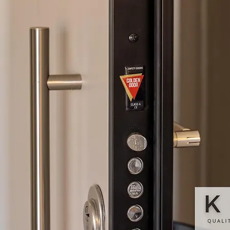 Platea Complex, Ammes 1 Bed Apartment, Aenos Open Plan Studio! Lägenhet *