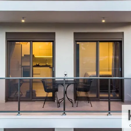 Platea Complex, Ammes 1 Bed Apartment, Aenos Open Plan Studio! Apartman *